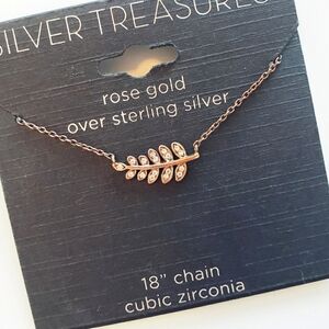 NWT! Rose Gold Necklace